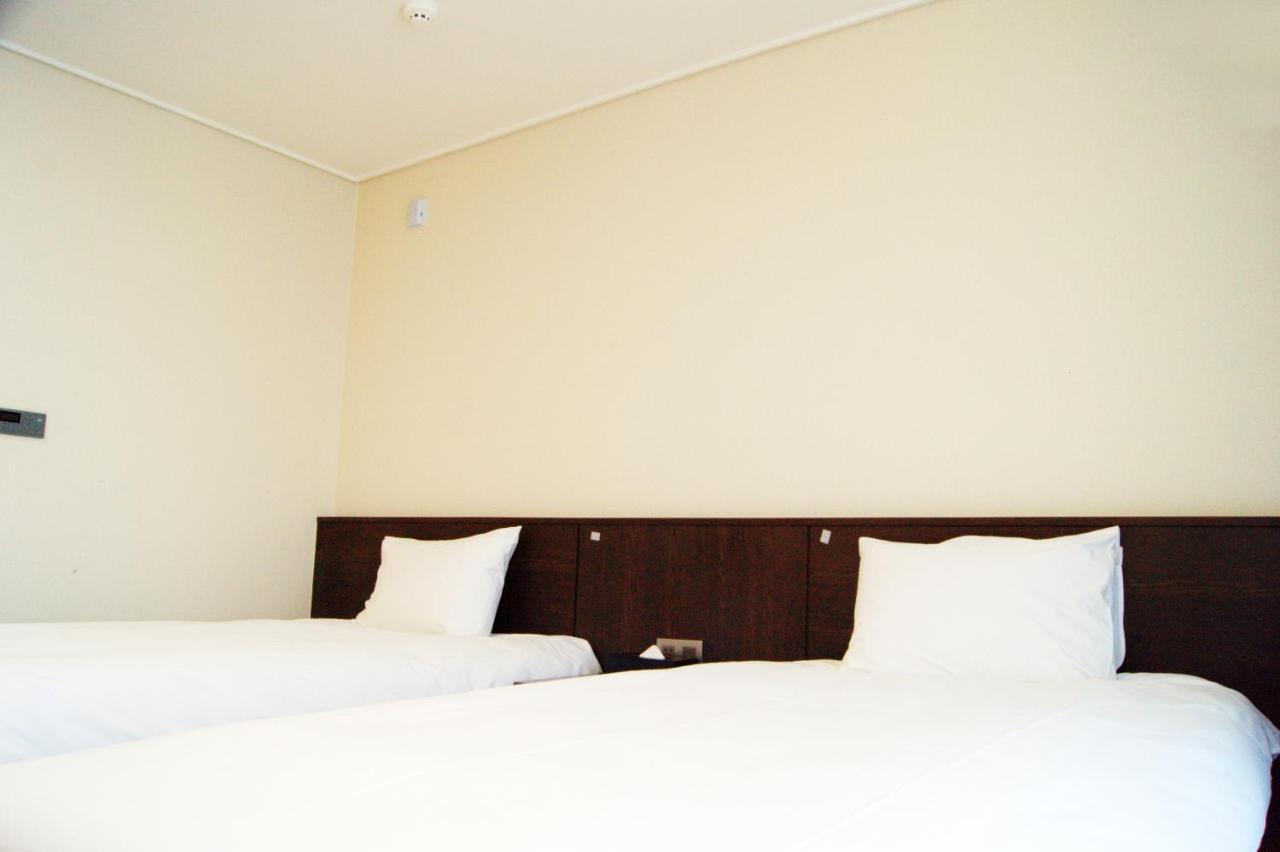 Riviera Incheon Airport Hotel Exterior foto